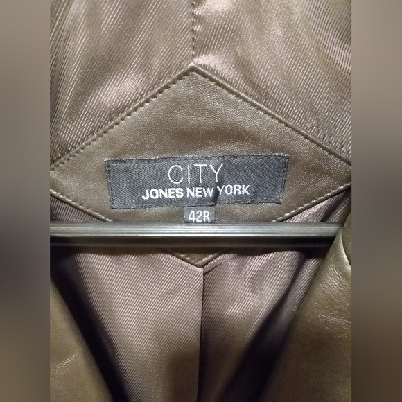 Jones New York City Men's Genuine Leather Jacket - Picture 6 of 12